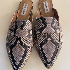 Steve Madden snakeskin slides 8